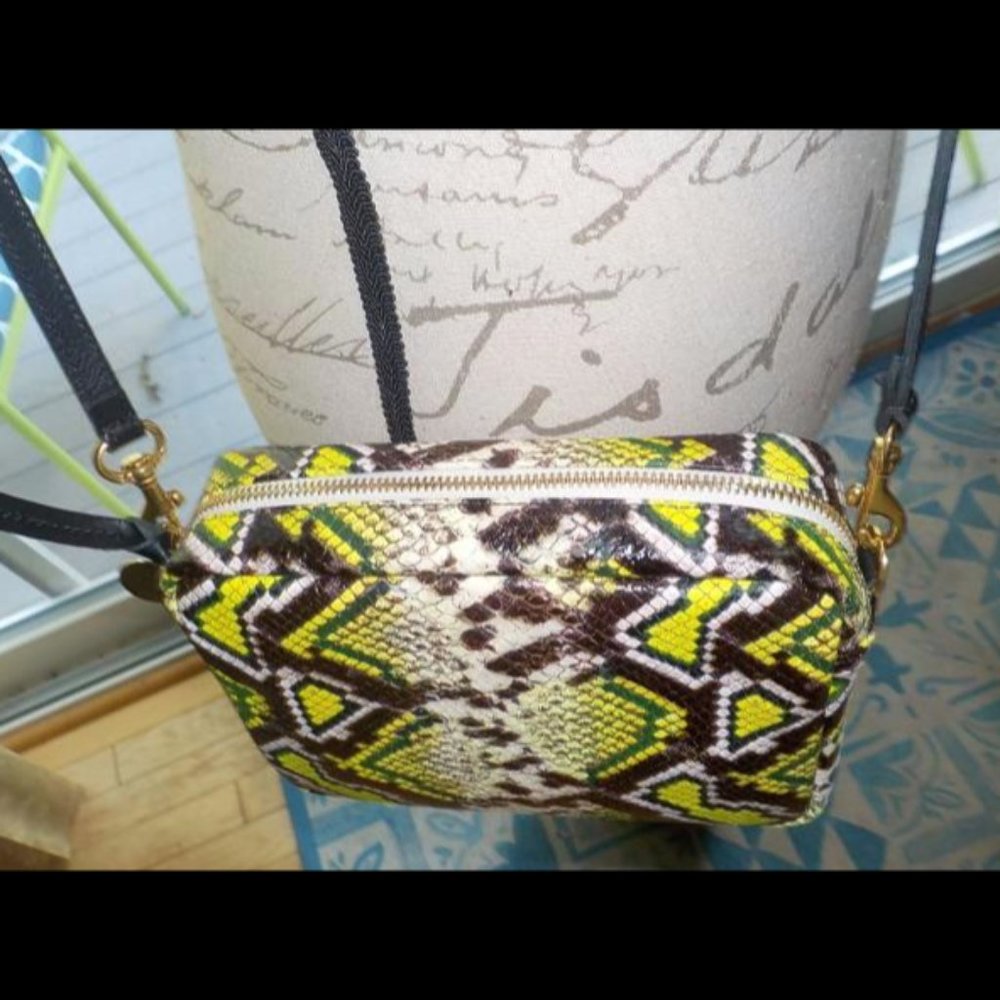 Clare V. Midi Sac Bag Yellow Riveria Stripe Leather Crossbody Bag. EUC. - Picture 3 of 6